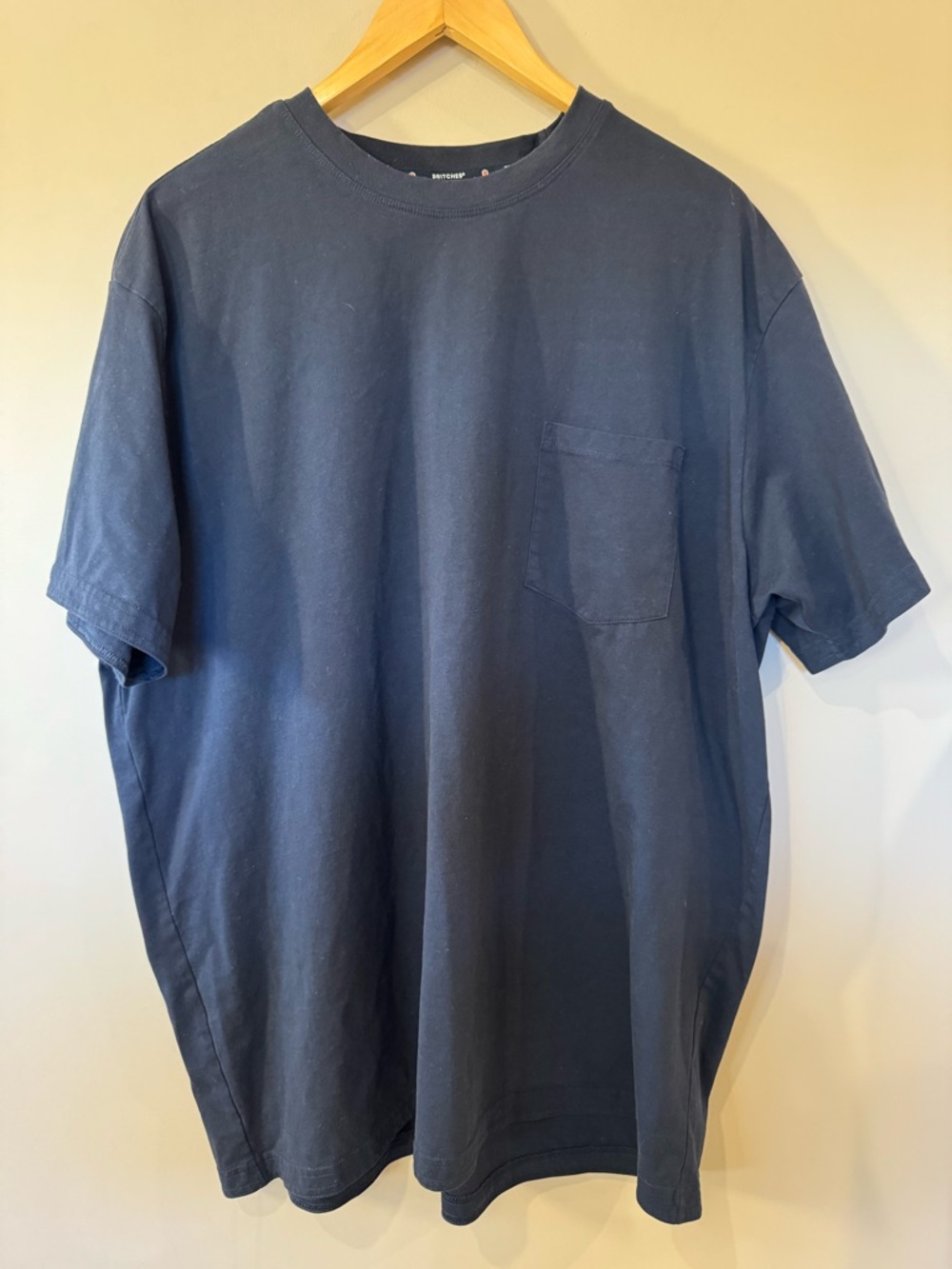 Men's Navy Short-Sleeve Pocket Tee